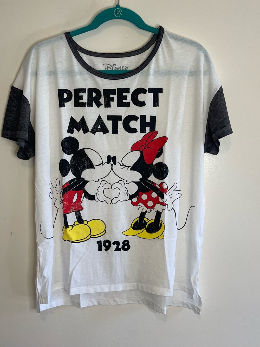 Share Disney Women’s Perfect Match Mickey Mouse Minnie Mouse White T-Shirt Large